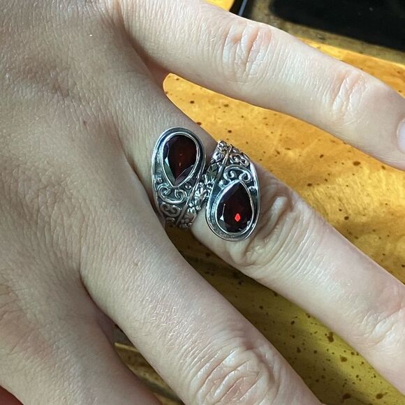 Natural Red Garnet Sterling Silver Bypass Ring Size 5.75 - Picture 4 of 9